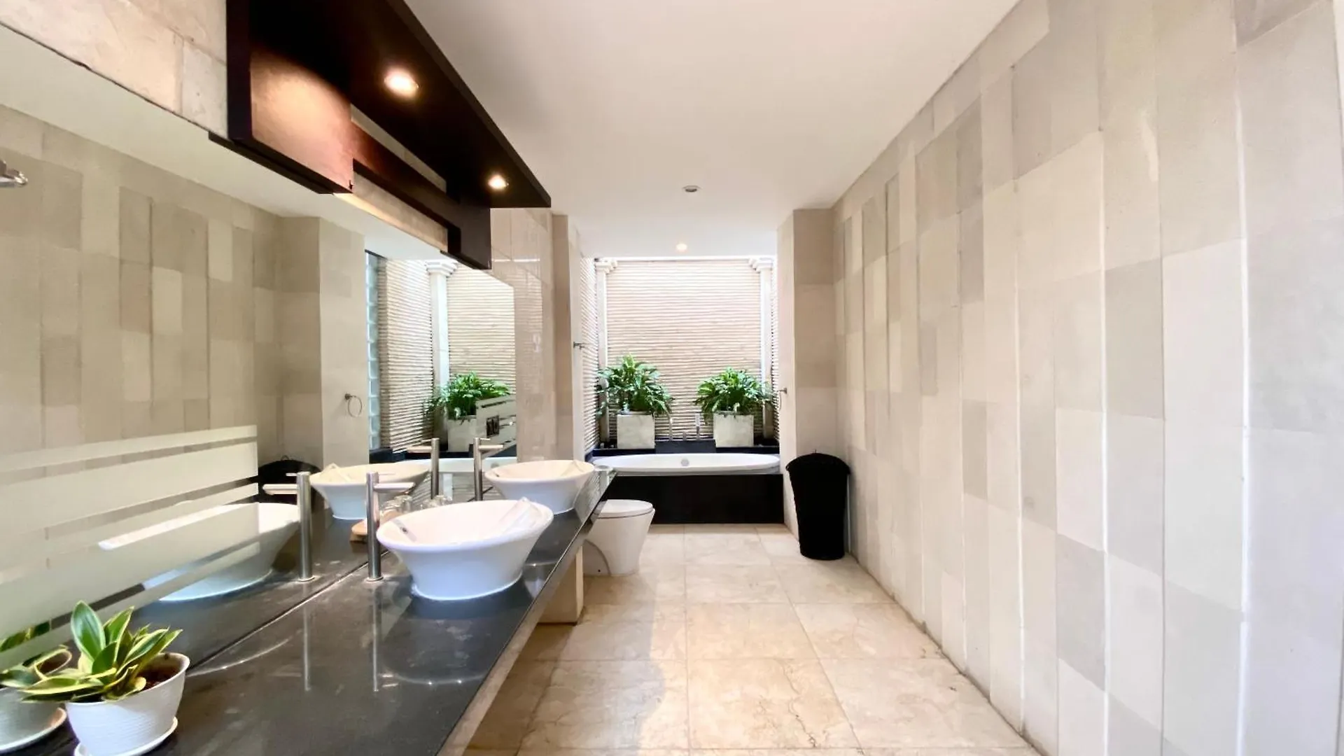 Harmony Villa Dua Seminyak  0*, Seminyak (Bali)
