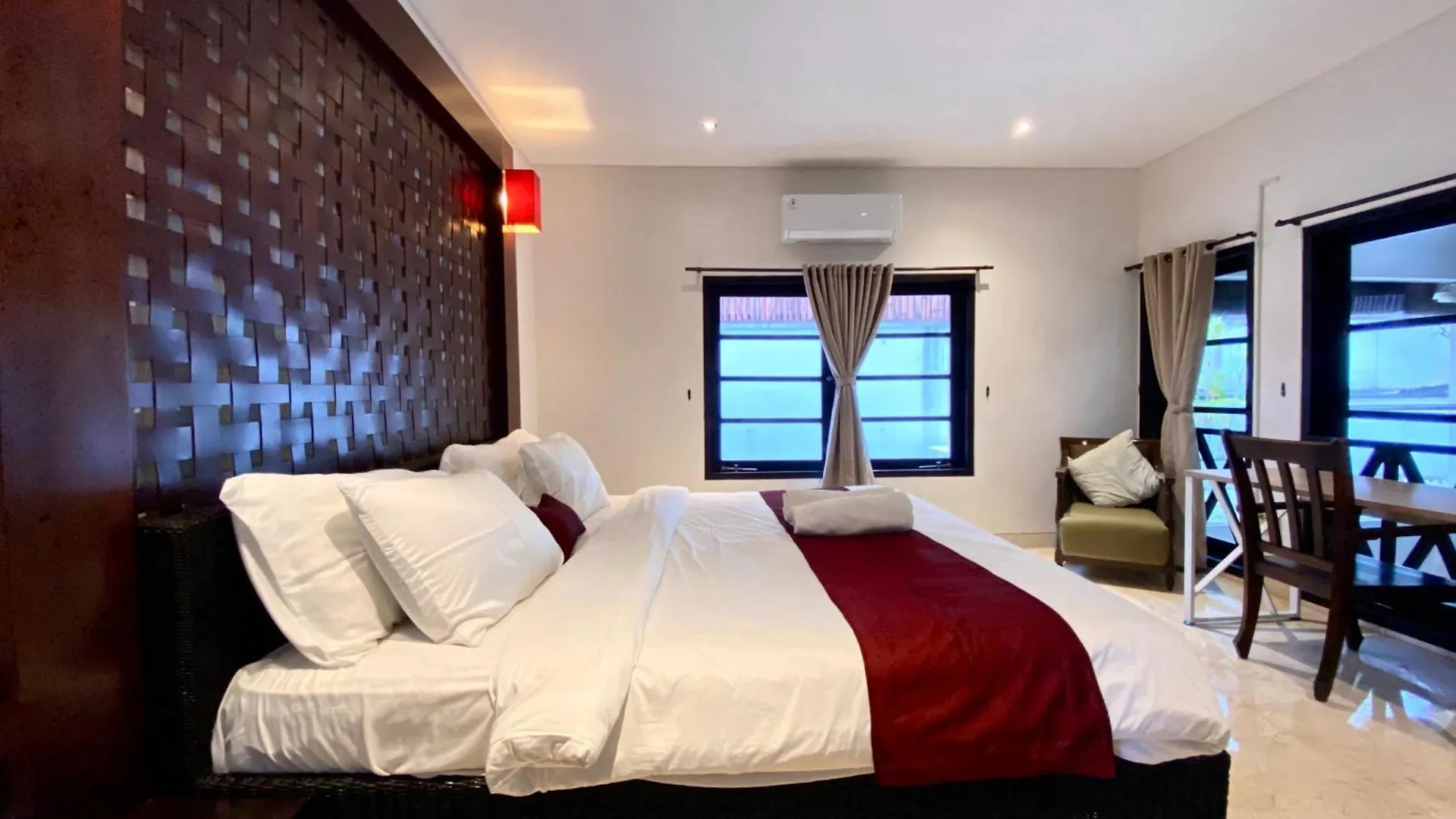 Harmony Villa Dua Seminyak   Seminyak (Bali)